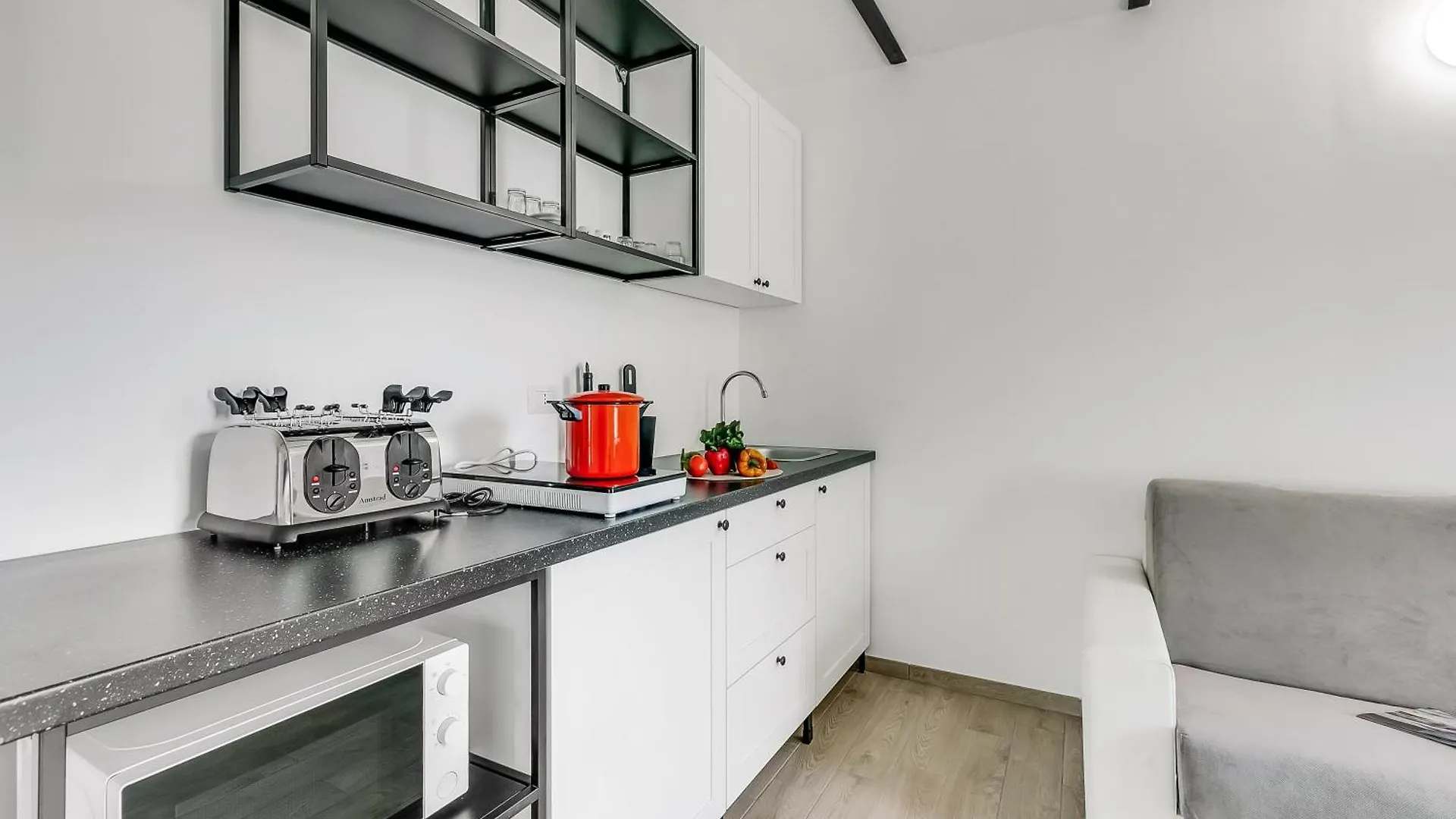 Residenza Quadrifoglio Lejlighed Casalzuigno 0*,  Italien