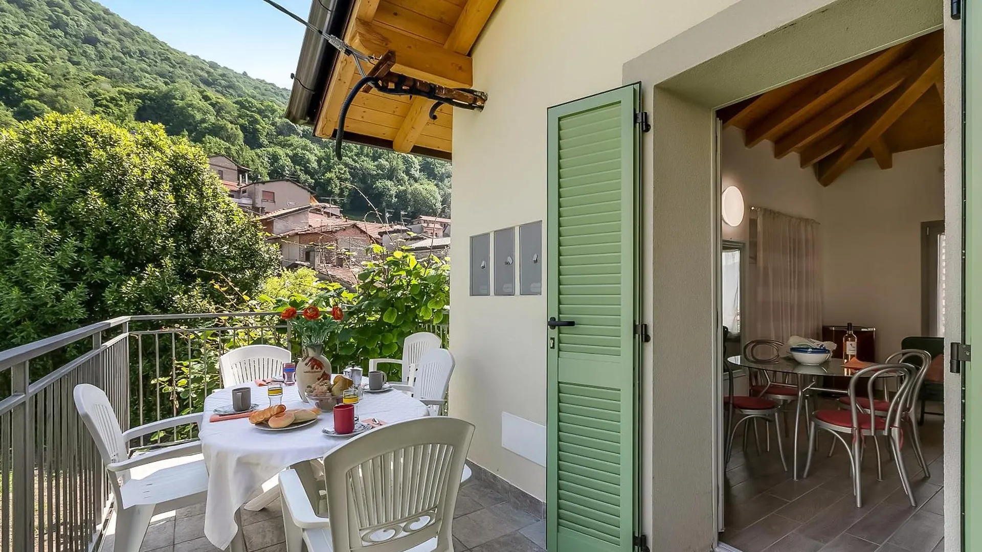 Residenza Quadrifoglio Apartment Casalzuigno